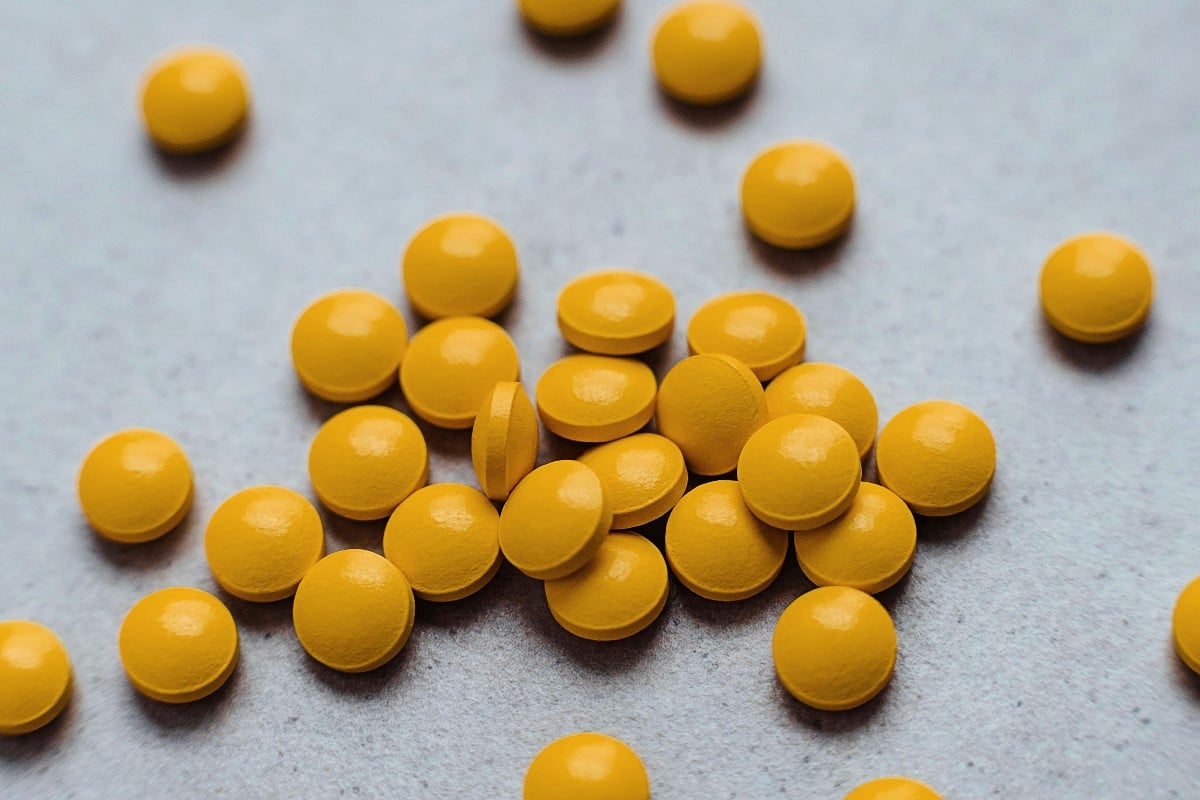 Representación visual de las pastillas de Cialis genérico.