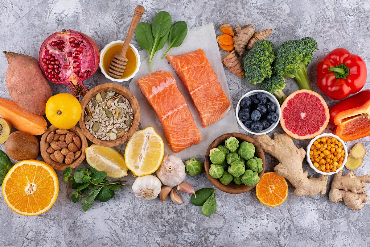 Existe una gran variedad de alimentos saludables y nutritivos que son adecuados para prevenir la disfunción eréctil.